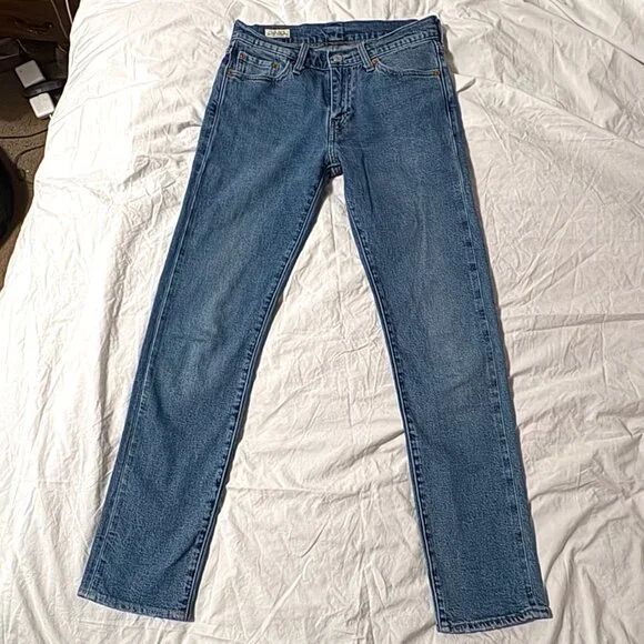 Men Levis Premium 511 Slim Fit Jeans Dark Indigo Wash Durable Denim 28 x 32 - Picture 2 of 14